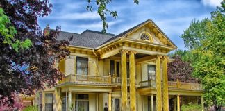 Zalety domów z drewna