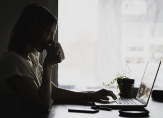 Kupić, czy zbudować komputer?