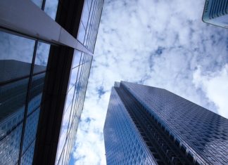 Kuchnia i jadalnia – praktyczne rozwiązania architektoniczne