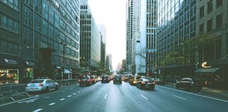 Jak naładować akumulator?