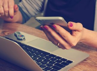 Jak uzyskać dostęp do informacji dotyczącej przeszłości kupionego przez nas samochodu