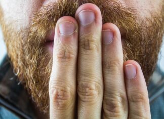 Co oznacza czkawka przesady?