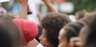 Co to znaczy więź duchowa?